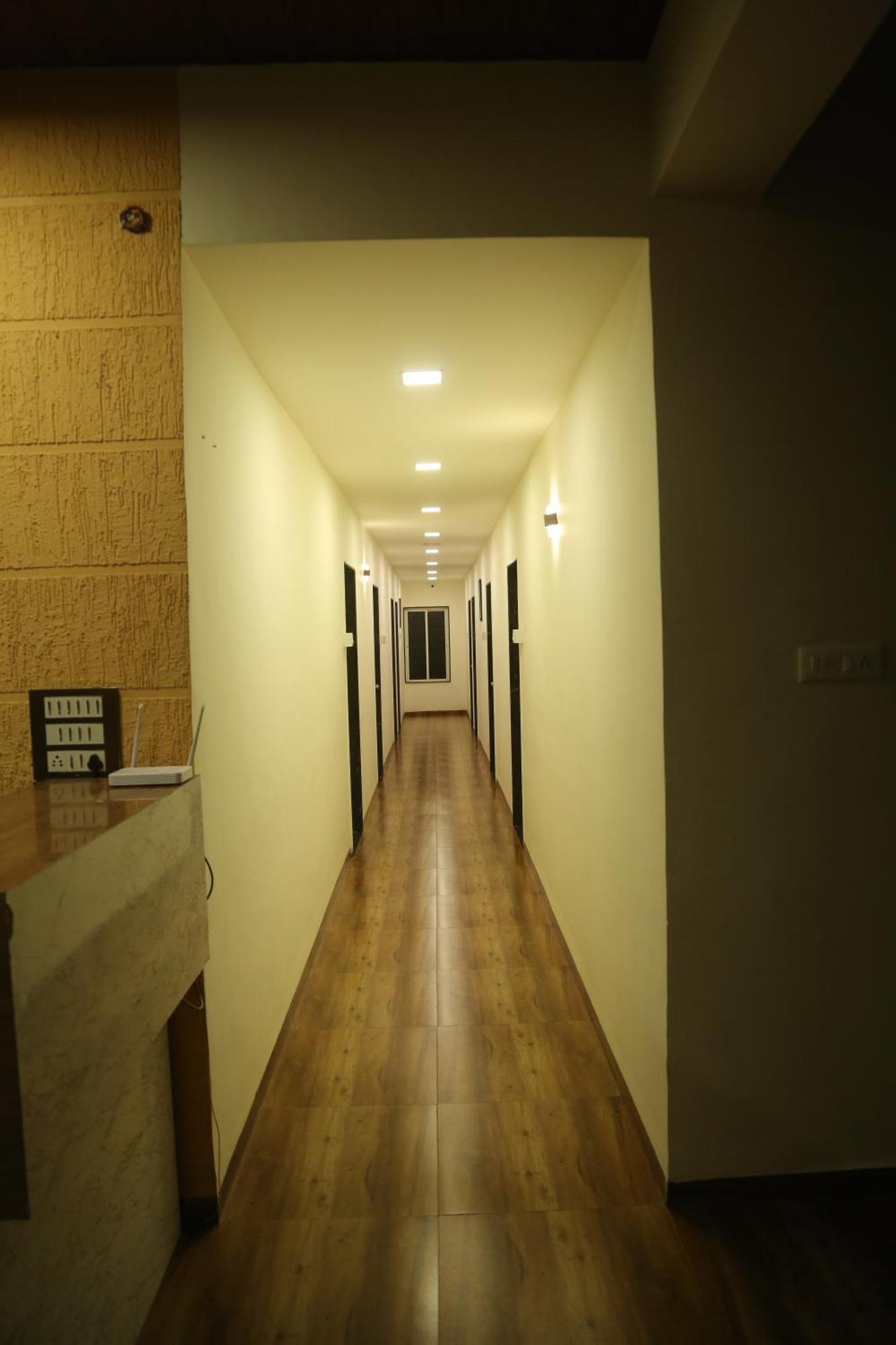 Rudraksh Nagthane サーターラー エクステリア 写真